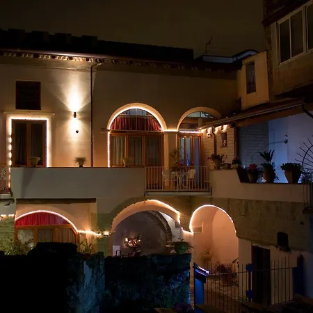 Corte Catalana Bed and Breakfast Marigliano