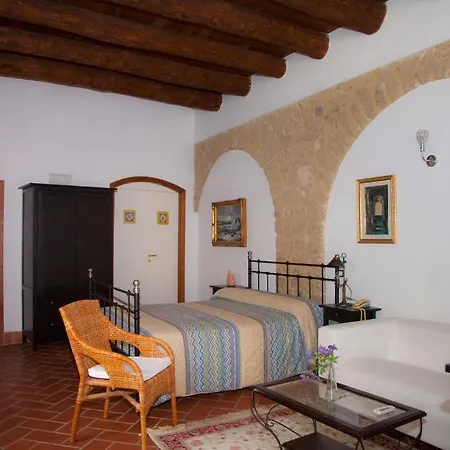 Corte Catalana 4*
